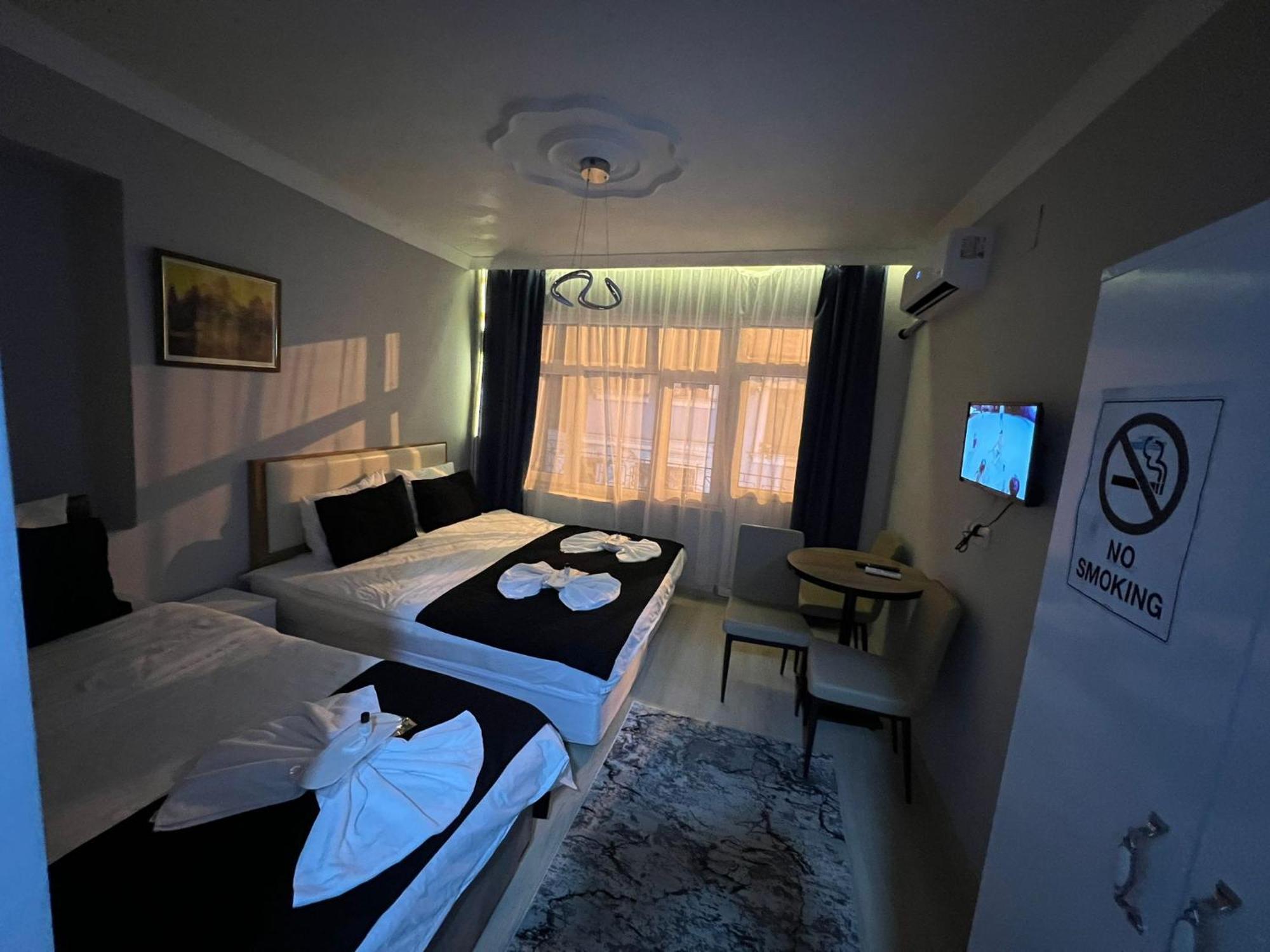 Taksim Millennium Suit Hotel Istanbul Room photo